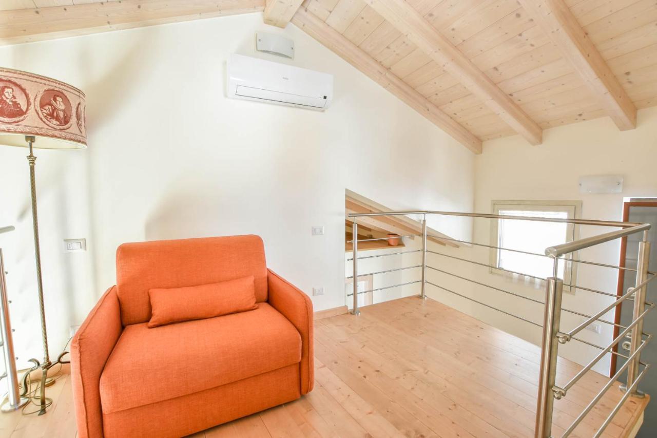 Charming Moment Di Villa Porta - Casa Dolce Луино Екстериор снимка