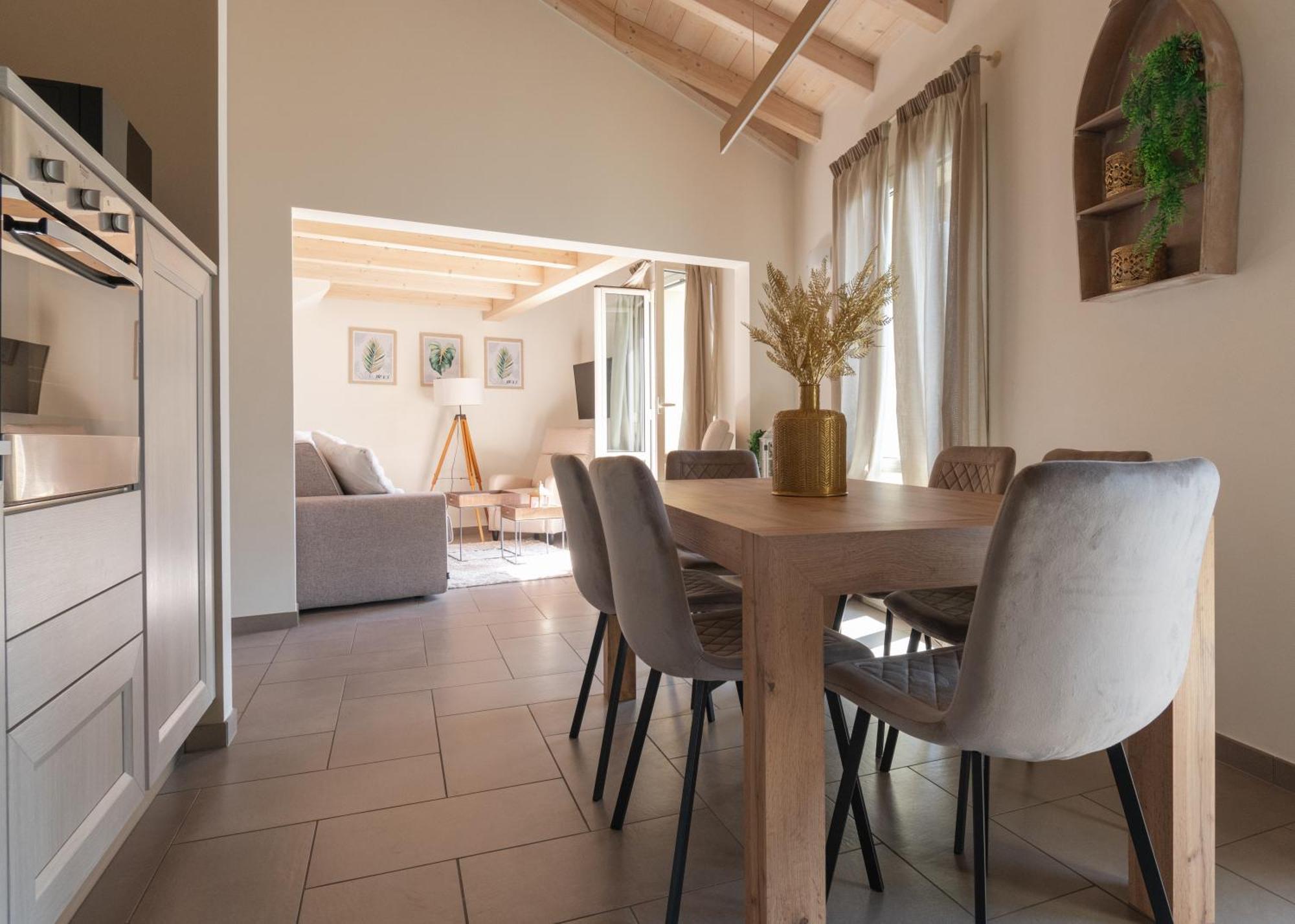 Charming Moment Di Villa Porta - Casa Dolce Луино Екстериор снимка