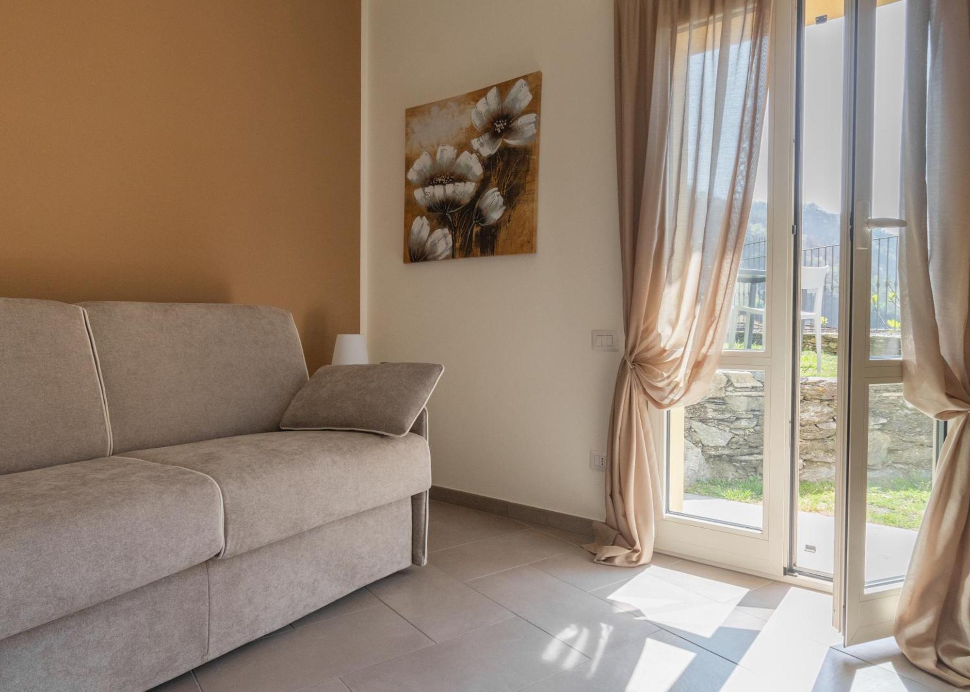 Charming Moment Di Villa Porta - Casa Dolce Луино Екстериор снимка