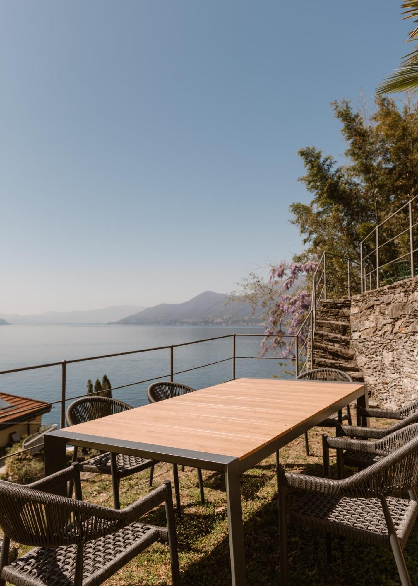 Charming Moment Di Villa Porta - Casa Dolce Луино Екстериор снимка